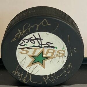 Vintage Dallas Star Team Signed Puck